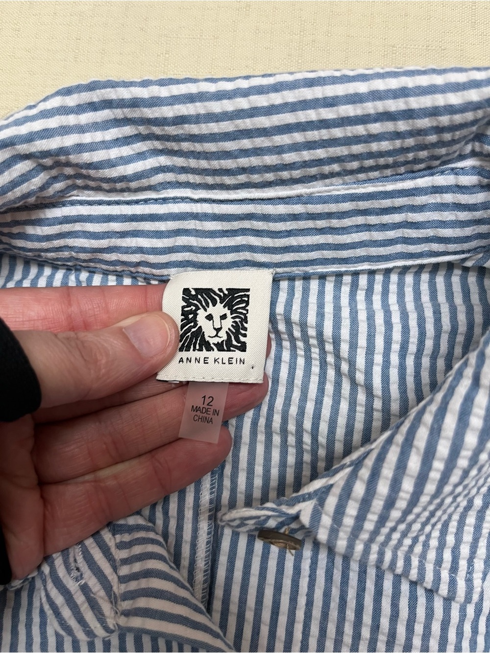 Anne Klein size 12 seersucker blue white midi shirt dress - Picture 7 of 16